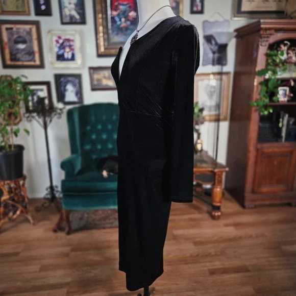 Windsor Black Velvet One Shoulder Dress Long Sleeve Deep V-Neck Slit - Picture 5 of 6